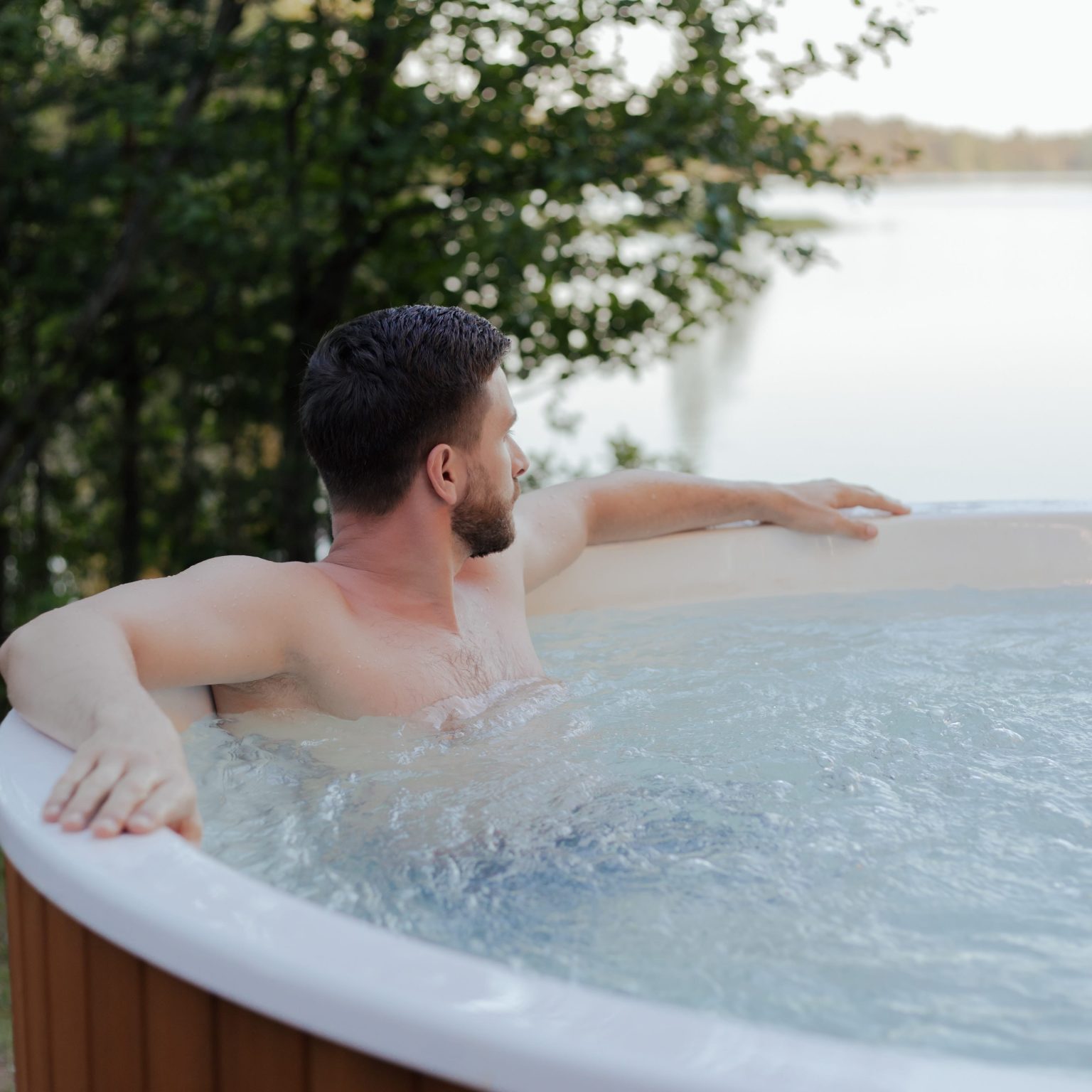 Hotel-with-jacuzzi-6